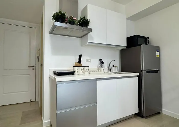 Staycation At Jg Apartamento *